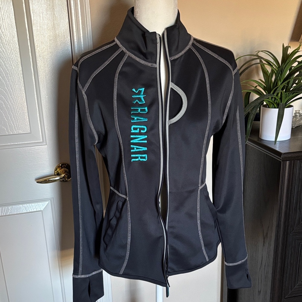 Ragnar Charcoal Ladies Full Zip Jacket. EUC SZ M